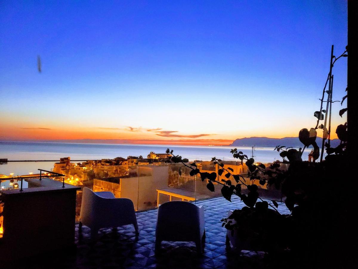 Palazzo Del Golfo Penthouse Apartment Castellammare del Golfo Exterior photo